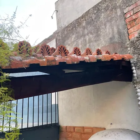 Marvila Blue House *